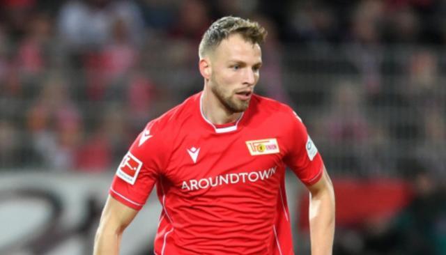  奥格斯堡顽强逼平豪门，德甲中下游球队展现韧性  